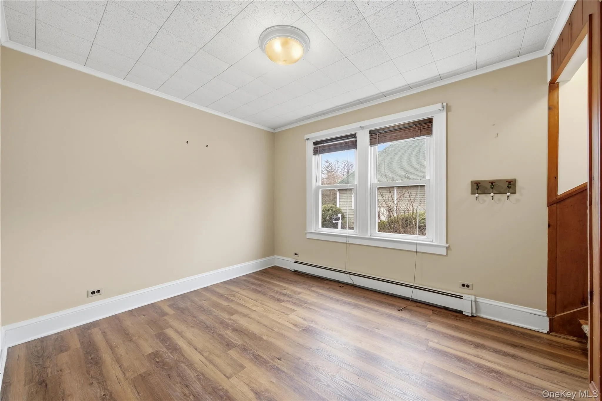 147 Church Avenue, Islip, NY, 4 Bedrooms Bedrooms, 10 Rooms Rooms,2 BathroomsBathrooms,Residential,For Rent,Church,0,982285 147 Church Avenue, Islip, NY, 4 Bedrooms Bedrooms, 10 Rooms Rooms,2 BathroomsBathrooms,Residential,For Rent,Church,0,982285