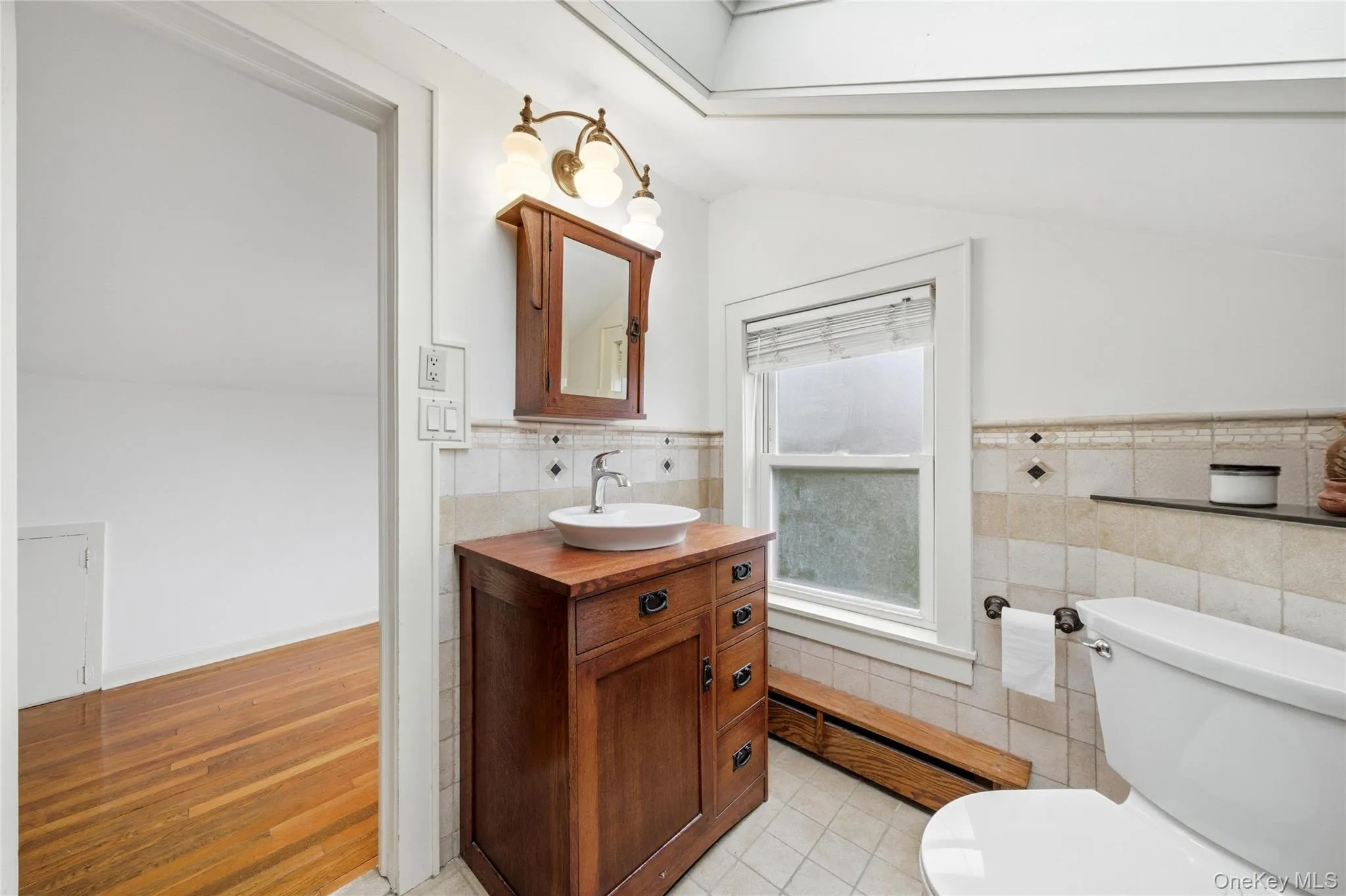 147 Church Avenue, Islip, NY, 4 Bedrooms Bedrooms, 10 Rooms Rooms,2 BathroomsBathrooms,Residential,For Rent,Church,0,982285 147 Church Avenue, Islip, NY, 4 Bedrooms Bedrooms, 10 Rooms Rooms,2 BathroomsBathrooms,Residential,For Rent,Church,0,982285