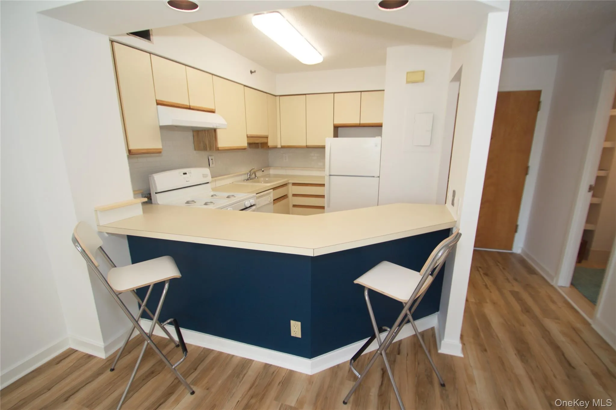 14 Nosband Avenue, White Plains, NY, 2 Rooms Rooms,1 BathroomBathrooms,Residential Lease,For Rent,Nosband,0,982296 14 Nosband Avenue, White Plains, NY, 2 Rooms Rooms,1 BathroomBathrooms,Residential Lease,For Rent,Nosband,0,982296