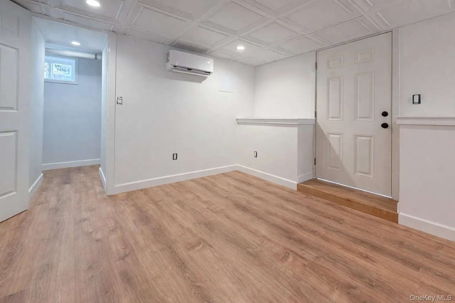 Newly renovated room with door exit Newly renovated room with door exit