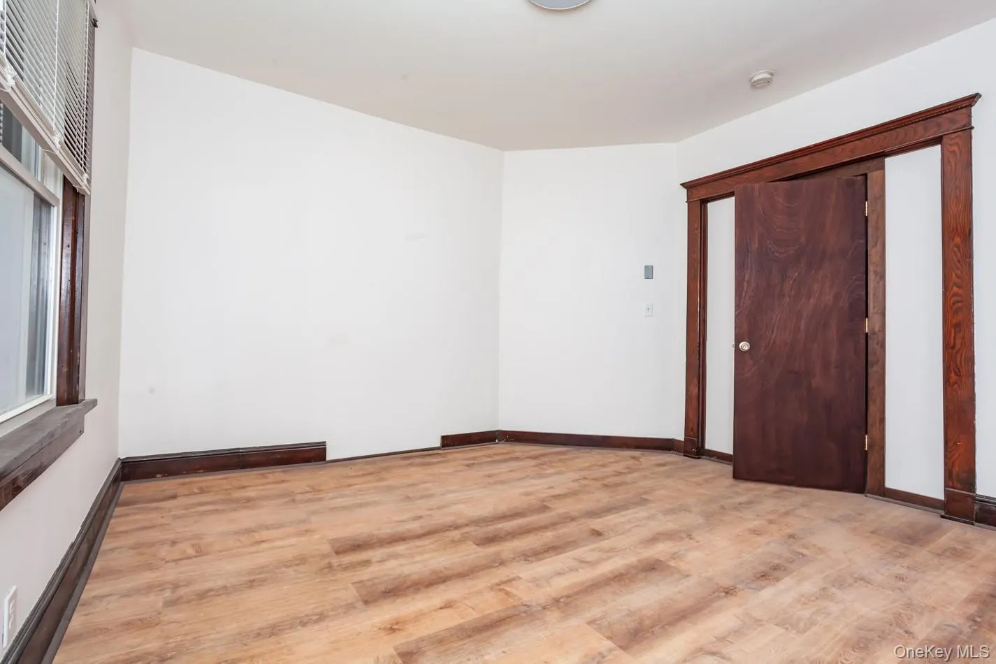 1009 Hudson Avenue, Peekskill, NY, 2 Bedrooms Bedrooms, 4 Rooms Rooms,1 BathroomBathrooms,Residential Lease,For Rent,Hudson,0,982315 1009 Hudson Avenue, Peekskill, NY, 2 Bedrooms Bedrooms, 4 Rooms Rooms,1 BathroomBathrooms,Residential Lease,For Rent,Hudson,0,982315