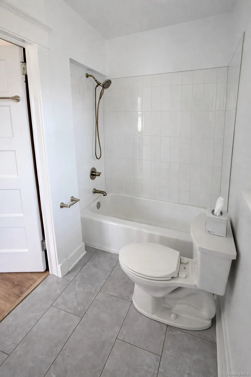 1009 Hudson Avenue, Peekskill, NY, 2 Bedrooms Bedrooms, 4 Rooms Rooms,1 BathroomBathrooms,Residential Lease,For Rent,Hudson,0,982315 1009 Hudson Avenue, Peekskill, NY, 2 Bedrooms Bedrooms, 4 Rooms Rooms,1 BathroomBathrooms,Residential Lease,For Rent,Hudson,0,982315