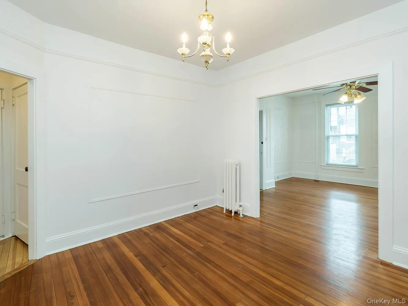70 Central Avenue, Oyster Bay, NY, 1 Bedroom Bedrooms, 4 Rooms Rooms,1 BathroomBathrooms,Residential Lease,For Rent,Central,0,982316 70 Central Avenue, Oyster Bay, NY, 1 Bedroom Bedrooms, 4 Rooms Rooms,1 BathroomBathrooms,Residential Lease,For Rent,Central,0,982316