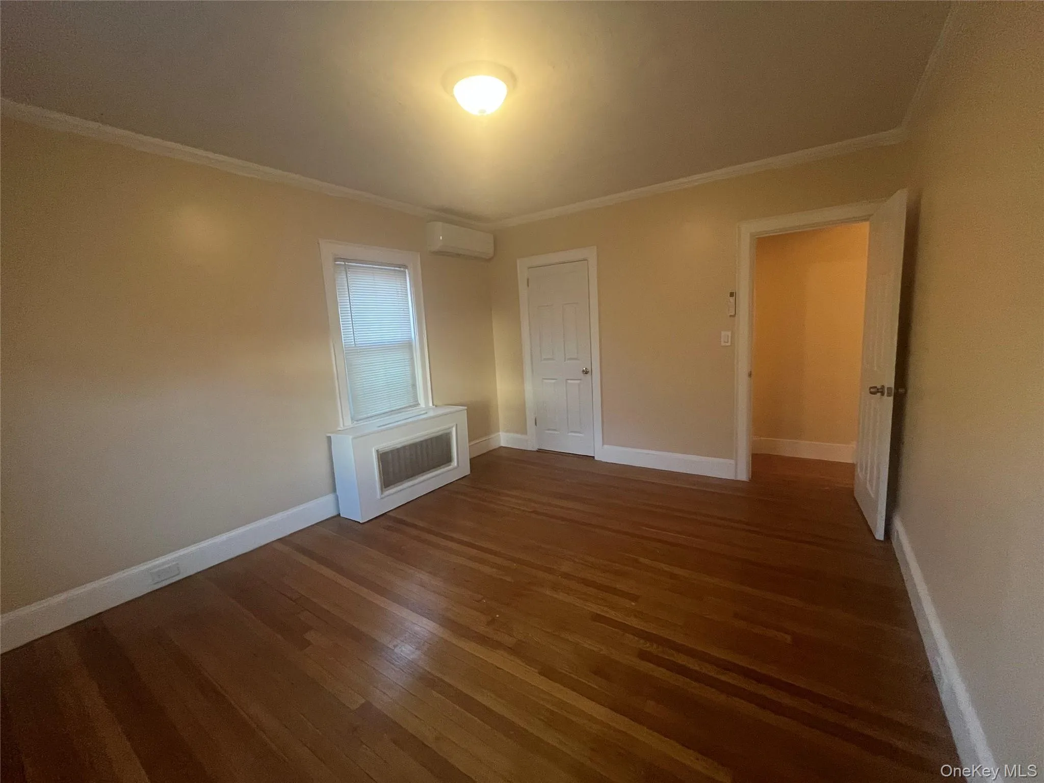 4212 Monticello Avenue, New York, NY, 3 Bedrooms Bedrooms, 5 Rooms Rooms,1 BathroomBathrooms,Residential Lease,For Rent,Monticello,0,982329 4212 Monticello Avenue, New York, NY, 3 Bedrooms Bedrooms, 5 Rooms Rooms,1 BathroomBathrooms,Residential Lease,For Rent,Monticello,0,982329