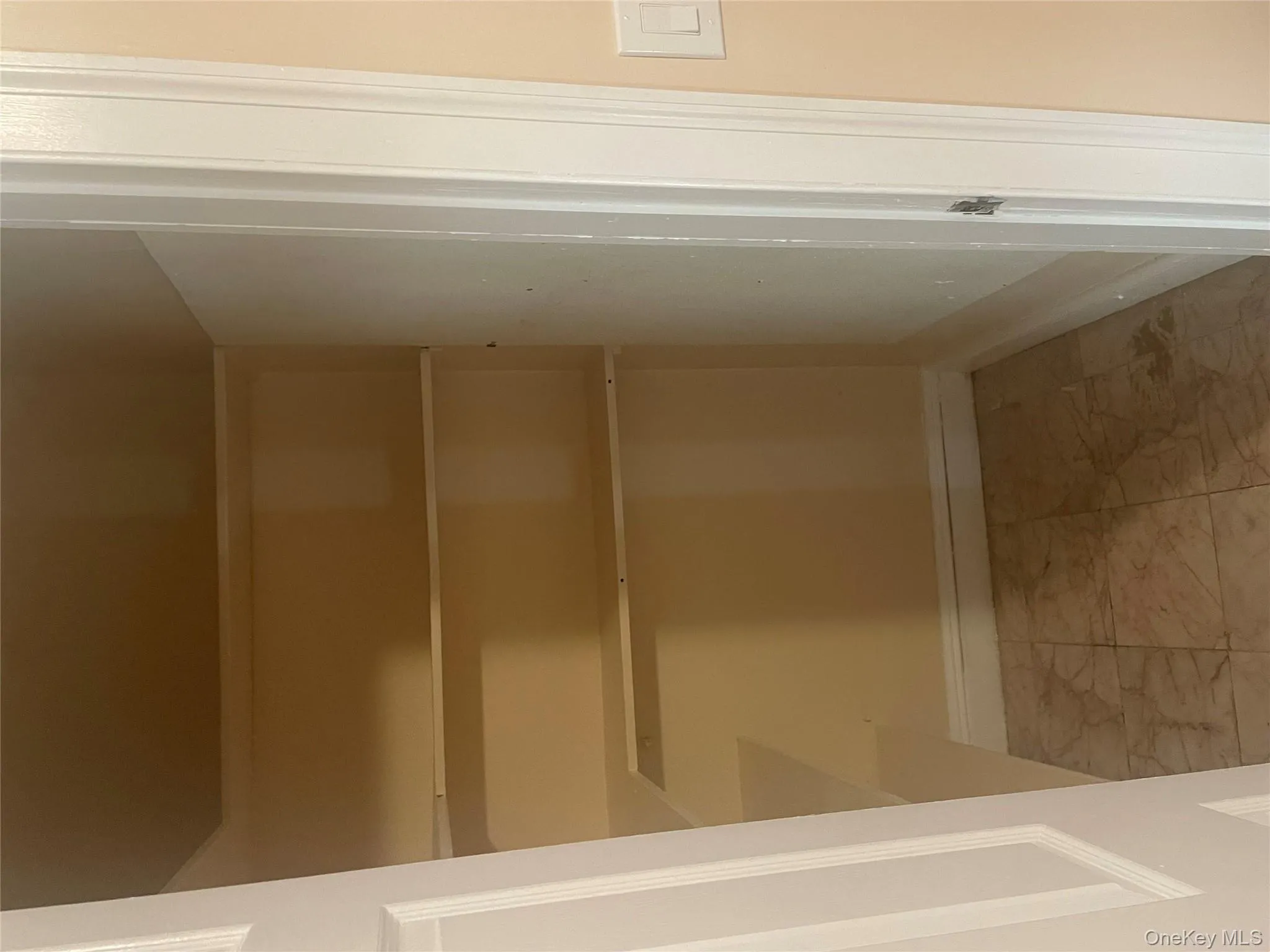 4212 Monticello Avenue, New York, NY, 3 Bedrooms Bedrooms, 5 Rooms Rooms,1 BathroomBathrooms,Residential Lease,For Rent,Monticello,0,982329 4212 Monticello Avenue, New York, NY, 3 Bedrooms Bedrooms, 5 Rooms Rooms,1 BathroomBathrooms,Residential Lease,For Rent,Monticello,0,982329