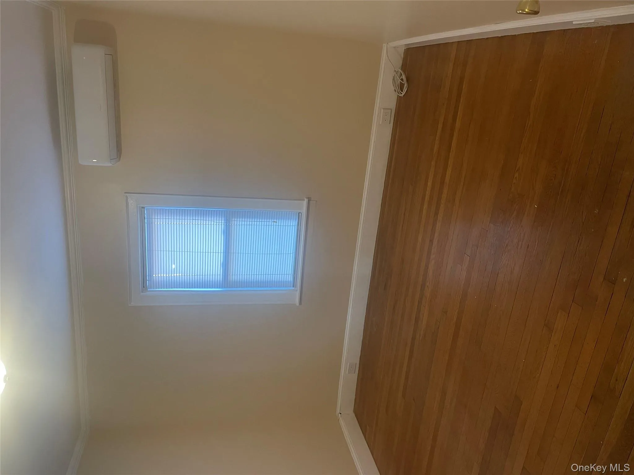 4212 Monticello Avenue, New York, NY, 3 Bedrooms Bedrooms, 5 Rooms Rooms,1 BathroomBathrooms,Residential Lease,For Rent,Monticello,0,982329 4212 Monticello Avenue, New York, NY, 3 Bedrooms Bedrooms, 5 Rooms Rooms,1 BathroomBathrooms,Residential Lease,For Rent,Monticello,0,982329