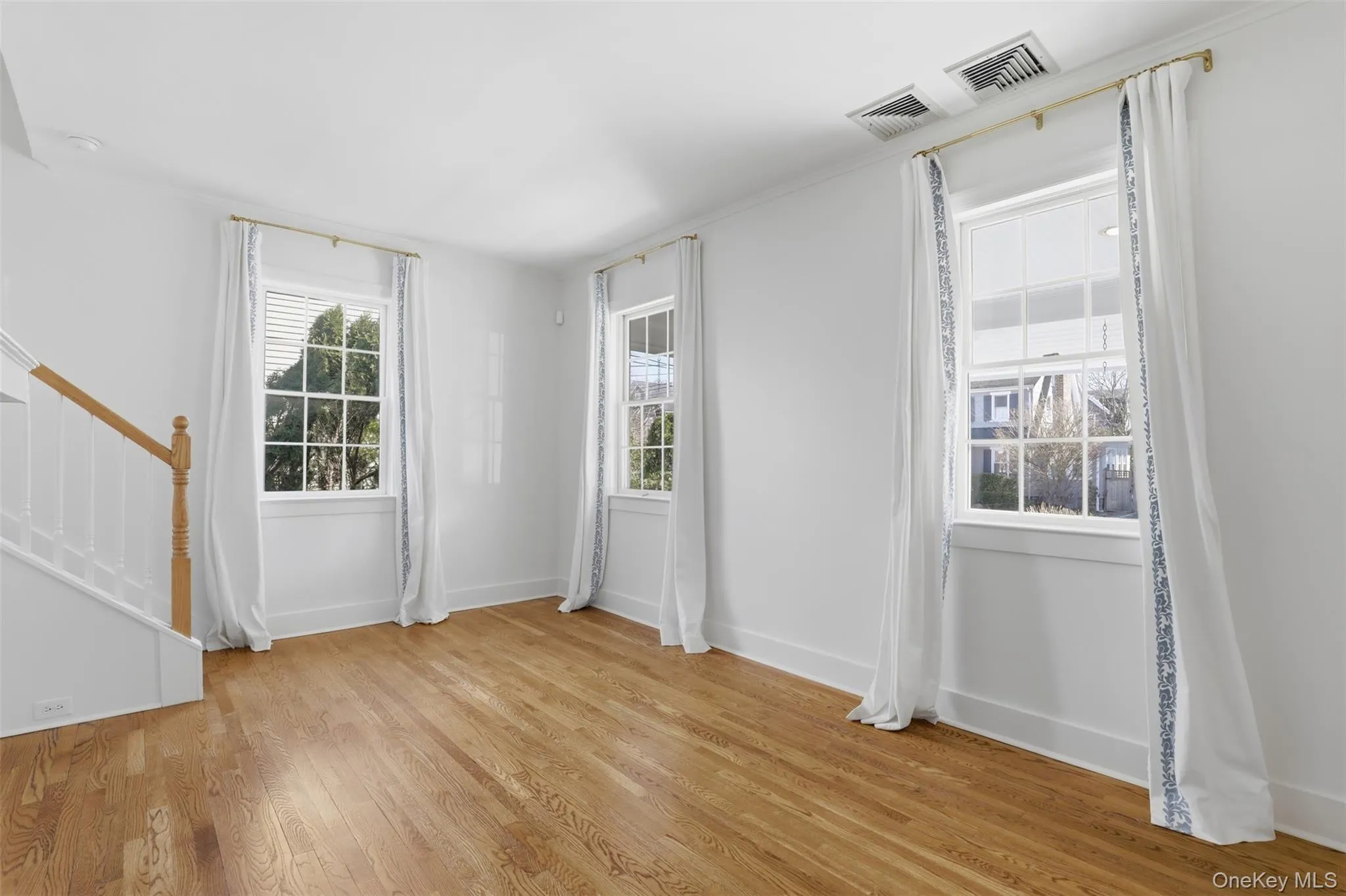 7 Adelaide Street, Rye City, NY, 4 Bedrooms Bedrooms, 8 Rooms Rooms,3 BathroomsBathrooms,Residential Lease,For Rent,Adelaide,0,982333 7 Adelaide Street, Rye City, NY, 4 Bedrooms Bedrooms, 8 Rooms Rooms,3 BathroomsBathrooms,Residential Lease,For Rent,Adelaide,0,982333