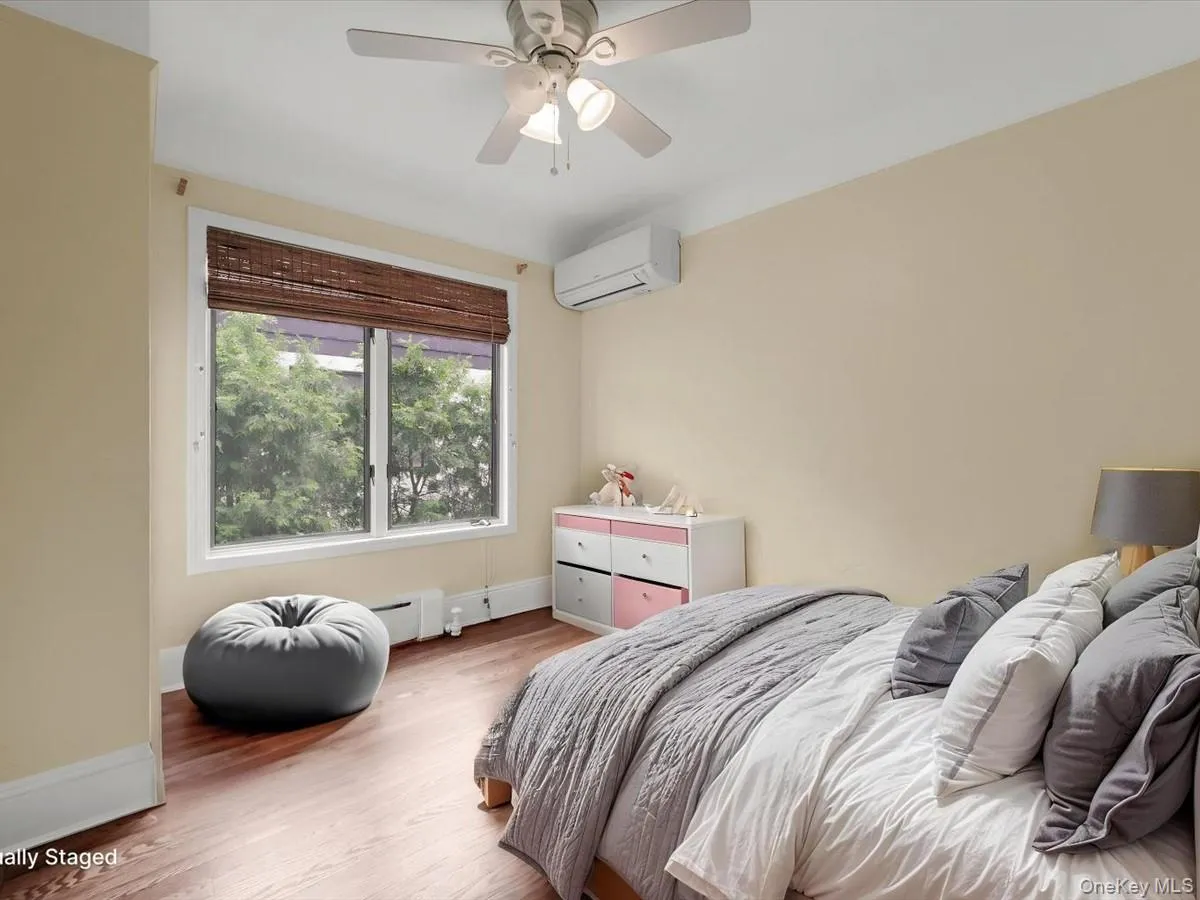 16 Kenilworth Road, North Hempstead, NY, 3 Bedrooms Bedrooms, 8 Rooms Rooms,2 BathroomsBathrooms,Residential,For Rent,Kenilworth,0,982341 16 Kenilworth Road, North Hempstead, NY, 3 Bedrooms Bedrooms, 8 Rooms Rooms,2 BathroomsBathrooms,Residential,For Rent,Kenilworth,0,982341