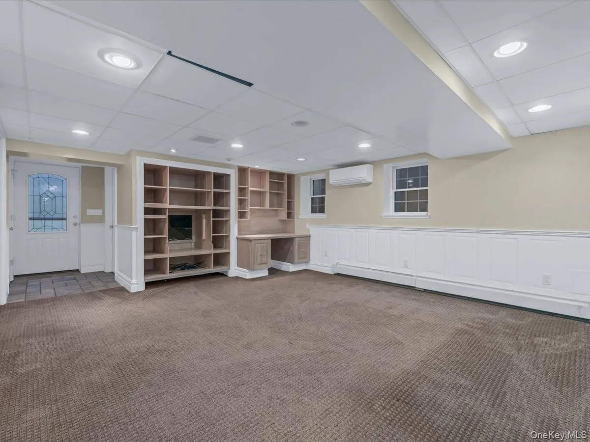 16 Kenilworth Road, North Hempstead, NY, 3 Bedrooms Bedrooms, 8 Rooms Rooms,2 BathroomsBathrooms,Residential,For Rent,Kenilworth,0,982341 16 Kenilworth Road, North Hempstead, NY, 3 Bedrooms Bedrooms, 8 Rooms Rooms,2 BathroomsBathrooms,Residential,For Rent,Kenilworth,0,982341
