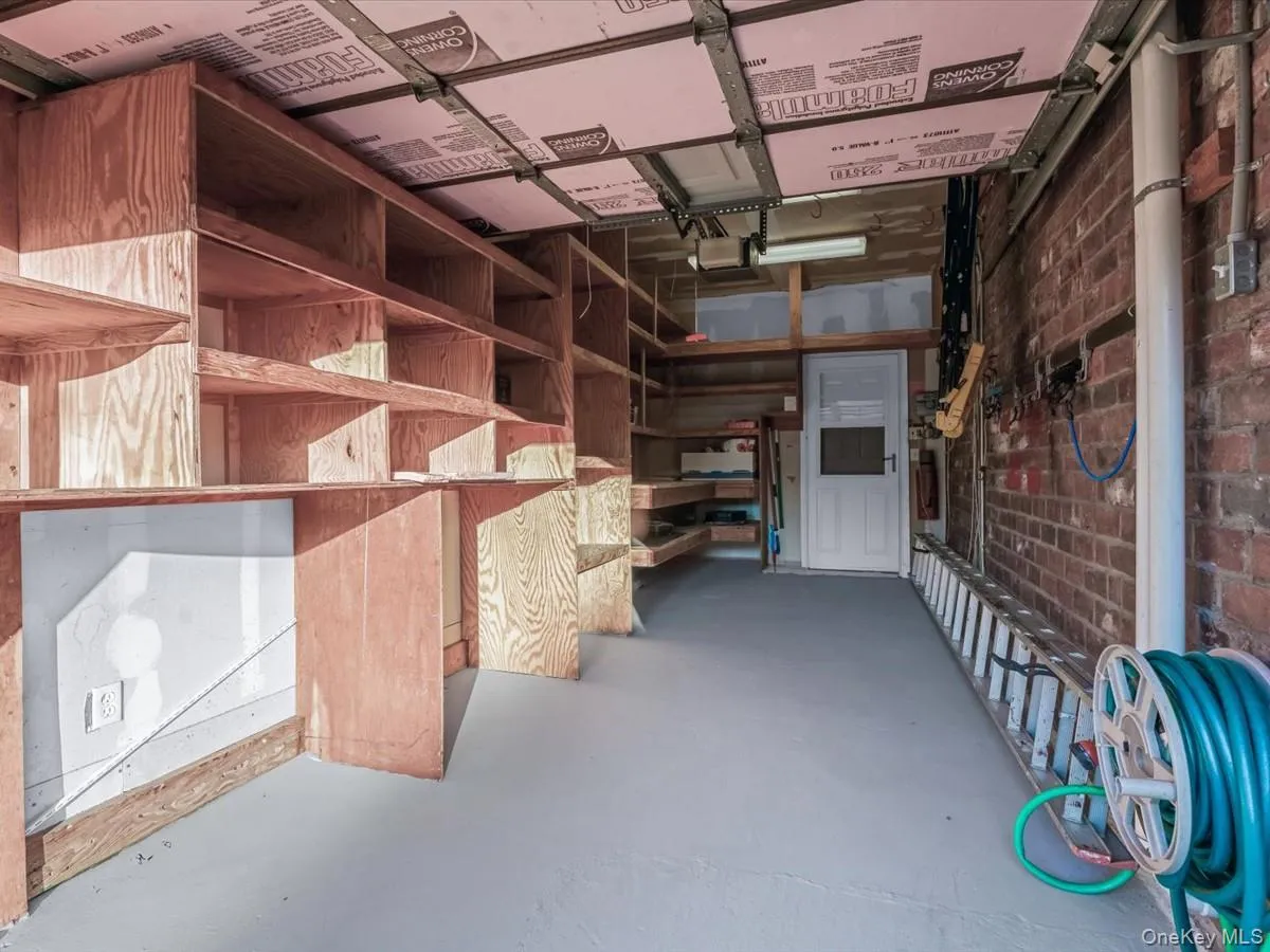 16 Kenilworth Road, North Hempstead, NY, 3 Bedrooms Bedrooms, 8 Rooms Rooms,2 BathroomsBathrooms,Residential,For Rent,Kenilworth,0,982341 16 Kenilworth Road, North Hempstead, NY, 3 Bedrooms Bedrooms, 8 Rooms Rooms,2 BathroomsBathrooms,Residential,For Rent,Kenilworth,0,982341
