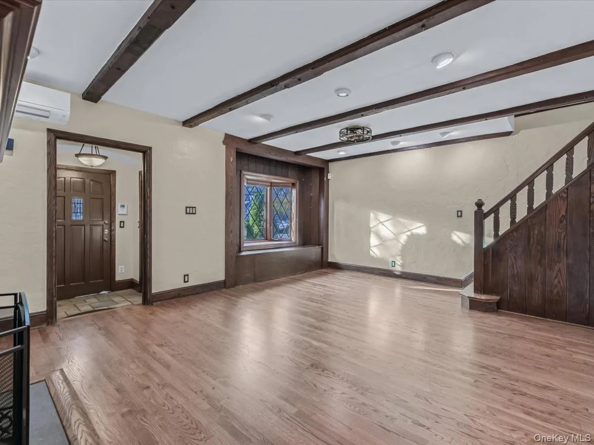 16 Kenilworth Road, North Hempstead, NY, 3 Bedrooms Bedrooms, 8 Rooms Rooms,2 BathroomsBathrooms,Residential,For Rent,Kenilworth,0,982341 16 Kenilworth Road, North Hempstead, NY, 3 Bedrooms Bedrooms, 8 Rooms Rooms,2 BathroomsBathrooms,Residential,For Rent,Kenilworth,0,982341