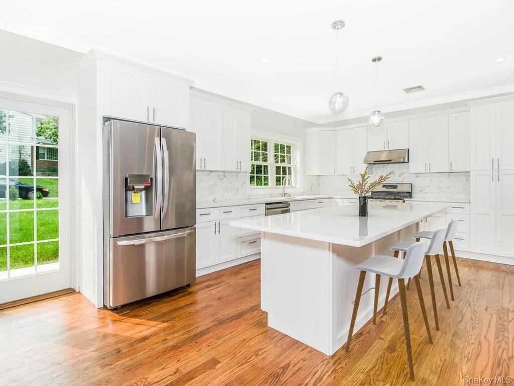 1 Kewanee Road, New Rochelle, NY, 5 Bedrooms Bedrooms, 11 Rooms Rooms,4 BathroomsBathrooms,Residential Lease,For Rent,Kewanee,0,982352 1 Kewanee Road, New Rochelle, NY, 5 Bedrooms Bedrooms, 11 Rooms Rooms,4 BathroomsBathrooms,Residential Lease,For Rent,Kewanee,0,982352