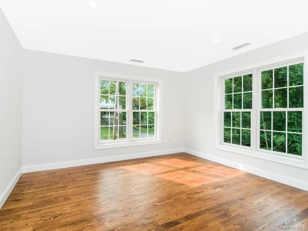 1 Kewanee Road, New Rochelle, NY, 5 Bedrooms Bedrooms, 11 Rooms Rooms,4 BathroomsBathrooms,Residential Lease,For Rent,Kewanee,0,982352 1 Kewanee Road, New Rochelle, NY, 5 Bedrooms Bedrooms, 11 Rooms Rooms,4 BathroomsBathrooms,Residential Lease,For Rent,Kewanee,0,982352