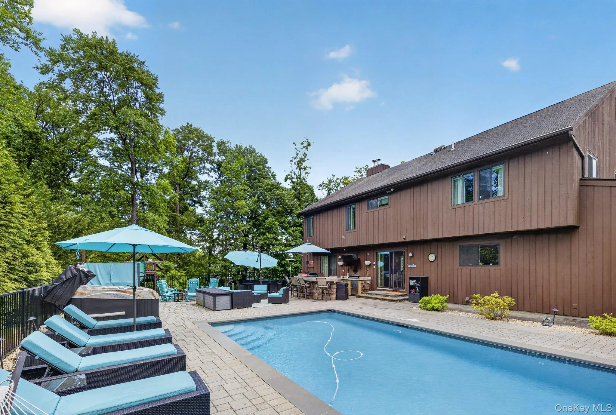 19 Apple Hill Drive, Cortlandt, NY, 4 Bedrooms Bedrooms, 8 Rooms Rooms,2 BathroomsBathrooms,Residential,For Rent,Apple Hill,0,982356 19 Apple Hill Drive, Cortlandt, NY, 4 Bedrooms Bedrooms, 8 Rooms Rooms,2 BathroomsBathrooms,Residential,For Rent,Apple Hill,0,982356