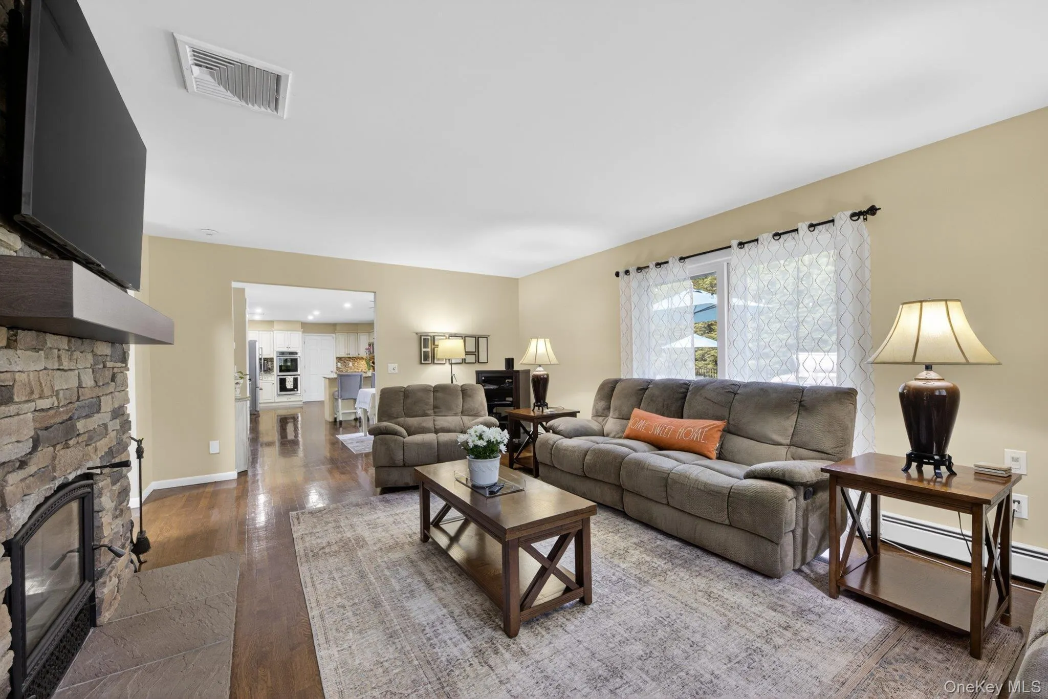 19 Apple Hill Drive, Cortlandt, NY, 4 Bedrooms Bedrooms, 8 Rooms Rooms,2 BathroomsBathrooms,Residential,For Rent,Apple Hill,0,982356 19 Apple Hill Drive, Cortlandt, NY, 4 Bedrooms Bedrooms, 8 Rooms Rooms,2 BathroomsBathrooms,Residential,For Rent,Apple Hill,0,982356