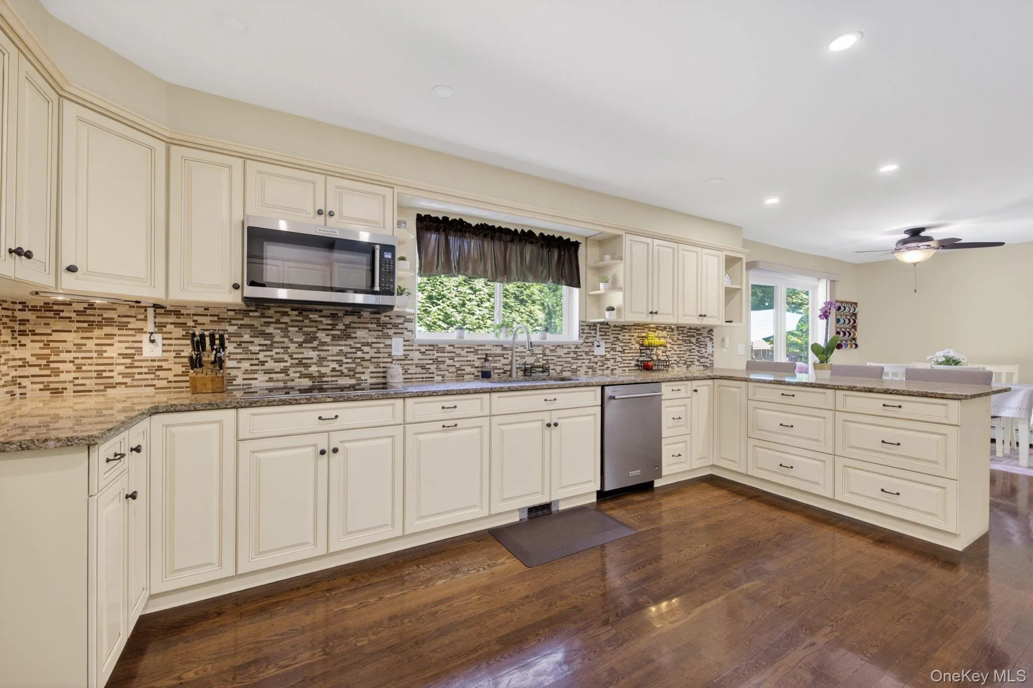 19 Apple Hill Drive, Cortlandt, NY, 4 Bedrooms Bedrooms, 8 Rooms Rooms,2 BathroomsBathrooms,Residential,For Rent,Apple Hill,0,982356 19 Apple Hill Drive, Cortlandt, NY, 4 Bedrooms Bedrooms, 8 Rooms Rooms,2 BathroomsBathrooms,Residential,For Rent,Apple Hill,0,982356