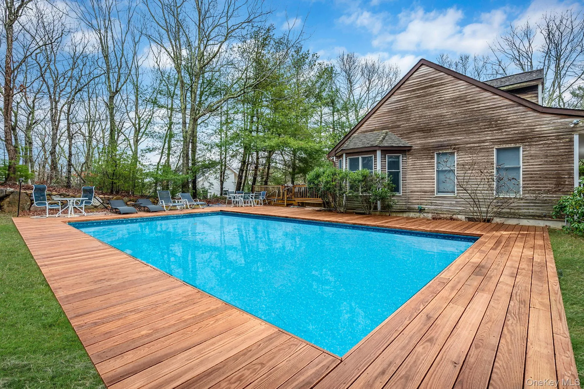 128 Springy Banks Road, East Hampton, NY, 4 Bedrooms Bedrooms, 7 Rooms Rooms,3 BathroomsBathrooms,Residential,For Rent,Springy Banks,0,982358 128 Springy Banks Road, East Hampton, NY, 4 Bedrooms Bedrooms, 7 Rooms Rooms,3 BathroomsBathrooms,Residential,For Rent,Springy Banks,0,982358