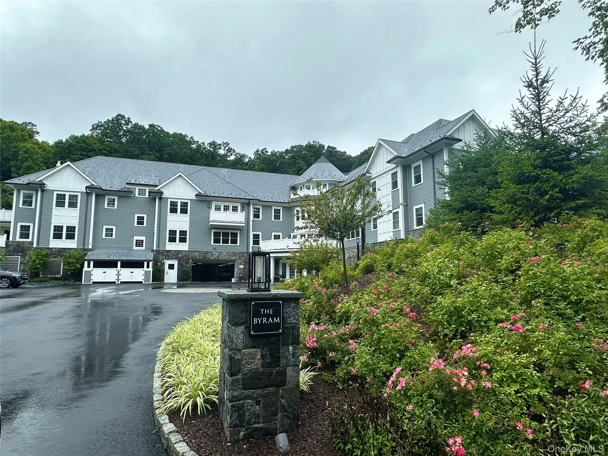585 Main St, New Castle, NY, 2 Bedrooms Bedrooms, 6 Rooms Rooms,2 BathroomsBathrooms,Residential,For Rent,St,0,982366 585 Main St, New Castle, NY, 2 Bedrooms Bedrooms, 6 Rooms Rooms,2 BathroomsBathrooms,Residential,For Rent,St,0,982366