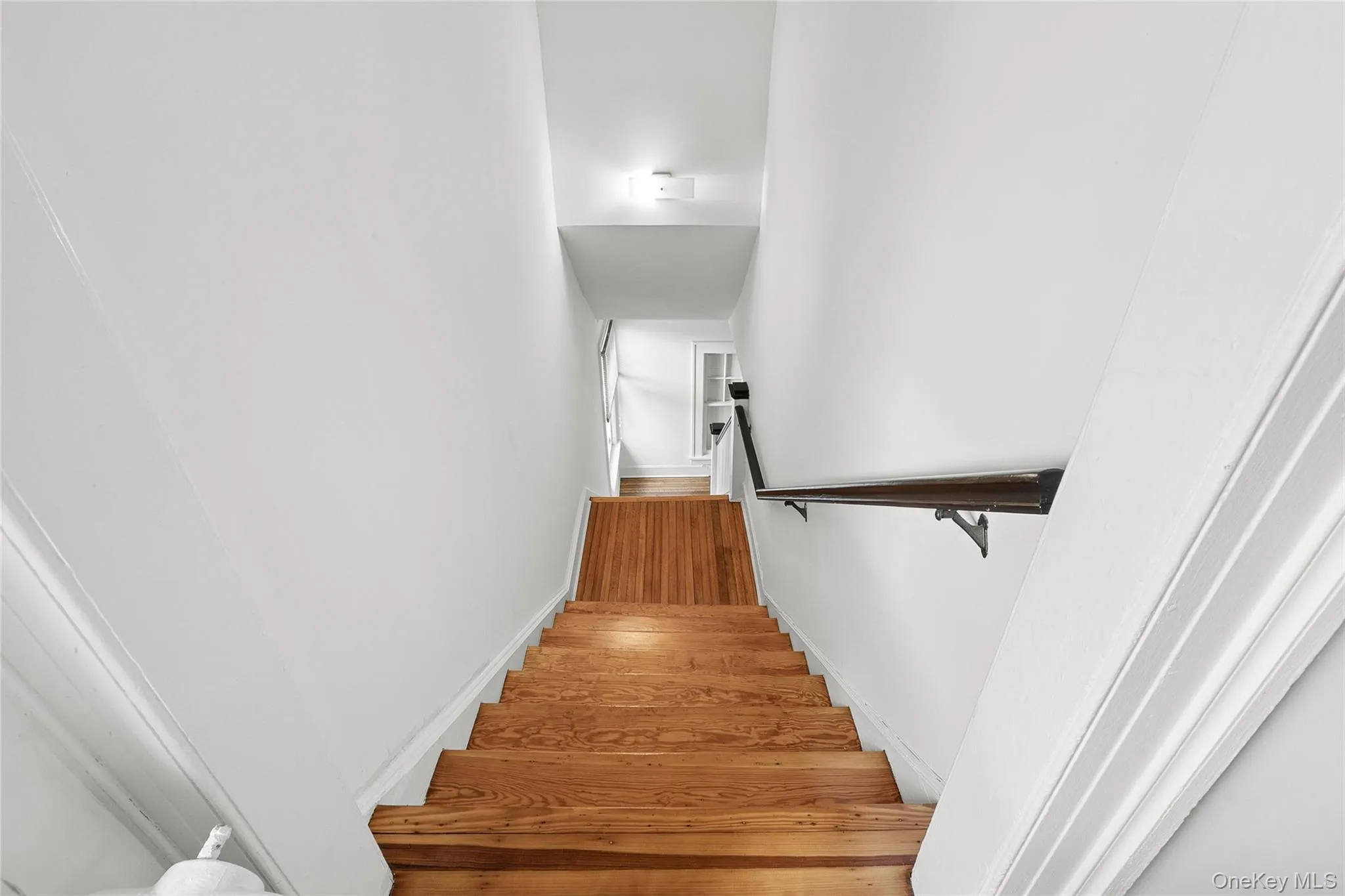 208 Wheatley Road, Oyster Bay, NY, 3 Bedrooms Bedrooms, 7 Rooms Rooms,1 BathroomBathrooms,Residential Lease,For Rent,Wheatley,0,982368 208 Wheatley Road, Oyster Bay, NY, 3 Bedrooms Bedrooms, 7 Rooms Rooms,1 BathroomBathrooms,Residential Lease,For Rent,Wheatley,0,982368