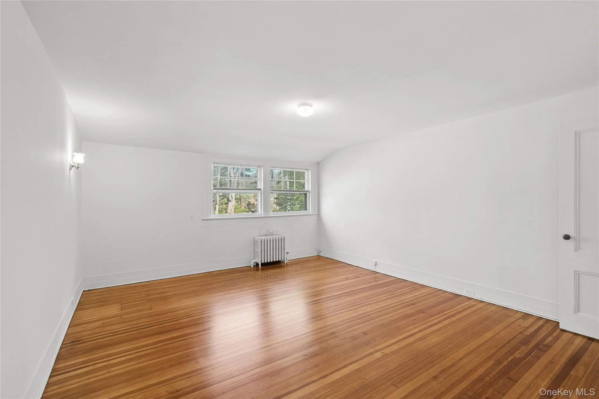 208 Wheatley Road, Oyster Bay, NY, 3 Bedrooms Bedrooms, 7 Rooms Rooms,1 BathroomBathrooms,Residential Lease,For Rent,Wheatley,0,982368 208 Wheatley Road, Oyster Bay, NY, 3 Bedrooms Bedrooms, 7 Rooms Rooms,1 BathroomBathrooms,Residential Lease,For Rent,Wheatley,0,982368