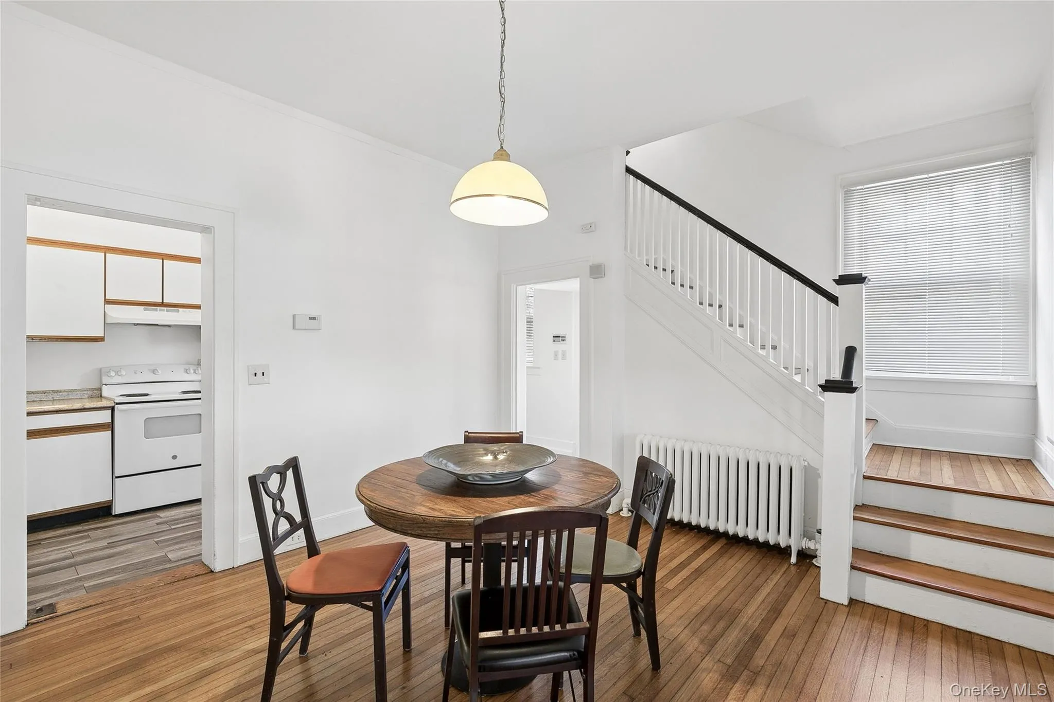 208 Wheatley Road, Oyster Bay, NY, 3 Bedrooms Bedrooms, 7 Rooms Rooms,1 BathroomBathrooms,Residential Lease,For Rent,Wheatley,0,982368 208 Wheatley Road, Oyster Bay, NY, 3 Bedrooms Bedrooms, 7 Rooms Rooms,1 BathroomBathrooms,Residential Lease,For Rent,Wheatley,0,982368