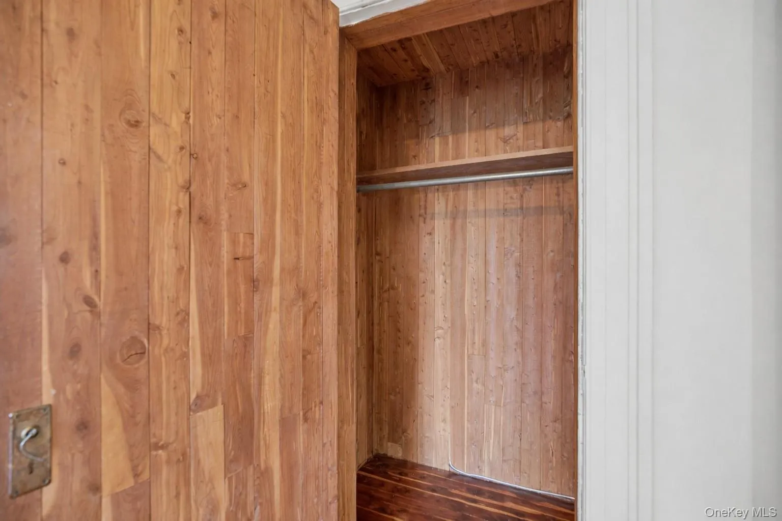 208 Wheatley Road, Oyster Bay, NY, 3 Bedrooms Bedrooms, 7 Rooms Rooms,1 BathroomBathrooms,Residential Lease,For Rent,Wheatley,0,982368 208 Wheatley Road, Oyster Bay, NY, 3 Bedrooms Bedrooms, 7 Rooms Rooms,1 BathroomBathrooms,Residential Lease,For Rent,Wheatley,0,982368