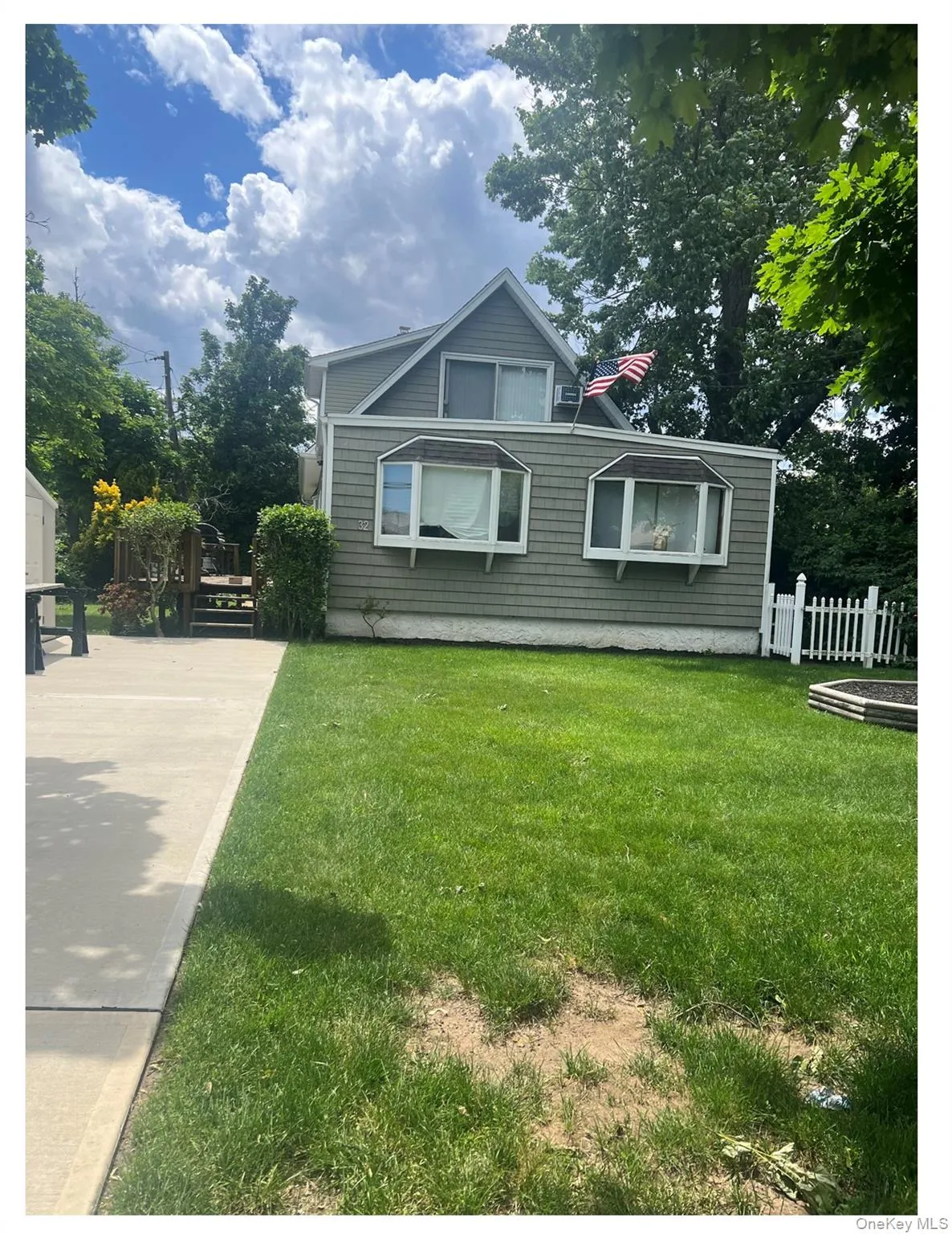 32 Coolidge Street, Hempstead, NY, 4 Bedrooms Bedrooms, 9 Rooms Rooms,2 BathroomsBathrooms,Residential,For Rent,Coolidge,0,982371 32 Coolidge Street, Hempstead, NY, 4 Bedrooms Bedrooms, 9 Rooms Rooms,2 BathroomsBathrooms,Residential,For Rent,Coolidge,0,982371