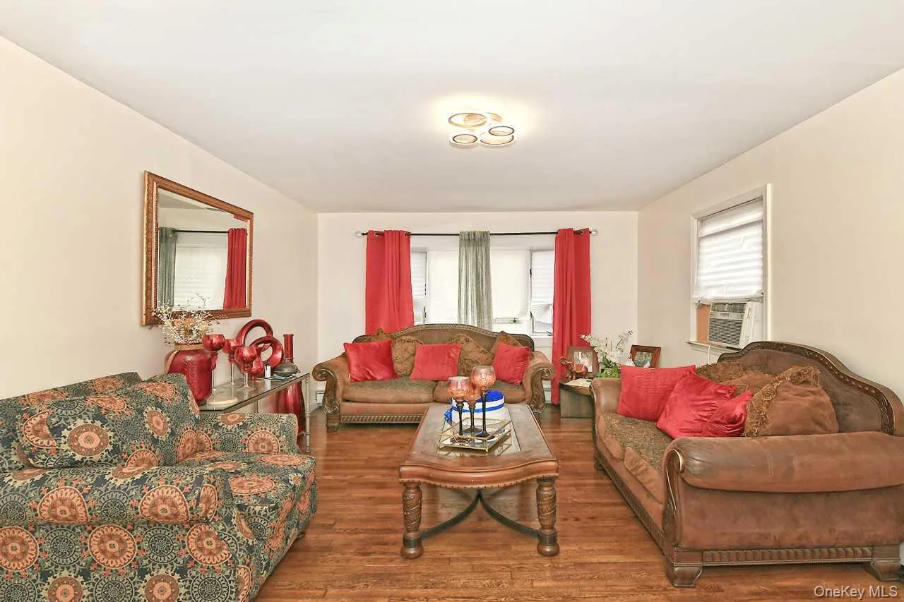 32 Coolidge Street, Hempstead, NY, 4 Bedrooms Bedrooms, 9 Rooms Rooms,2 BathroomsBathrooms,Residential,For Rent,Coolidge,0,982371 32 Coolidge Street, Hempstead, NY, 4 Bedrooms Bedrooms, 9 Rooms Rooms,2 BathroomsBathrooms,Residential,For Rent,Coolidge,0,982371