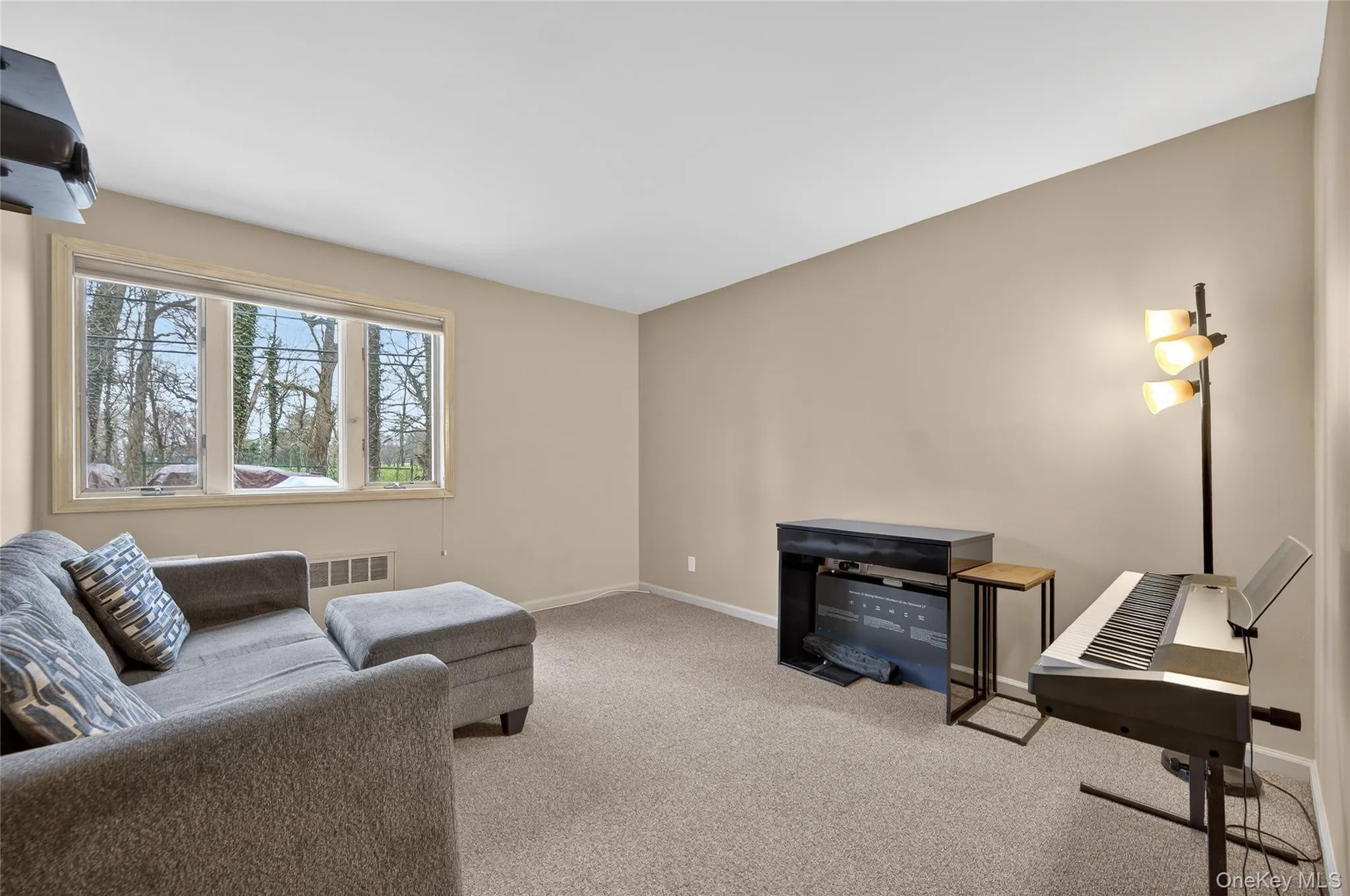 43 Highwood Road, Oyster Bay, NY, 4 Bedrooms Bedrooms, 9 Rooms Rooms,4 BathroomsBathrooms,Residential,For Rent,Highwood,0,982381 43 Highwood Road, Oyster Bay, NY, 4 Bedrooms Bedrooms, 9 Rooms Rooms,4 BathroomsBathrooms,Residential,For Rent,Highwood,0,982381
