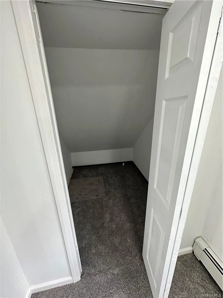 57 Hunt Avenue, Orangetown, NY, 1 Bedroom Bedrooms, 3 Rooms Rooms,1 BathroomBathrooms,Residential Lease,For Rent,Hunt,0,982384 57 Hunt Avenue, Orangetown, NY, 1 Bedroom Bedrooms, 3 Rooms Rooms,1 BathroomBathrooms,Residential Lease,For Rent,Hunt,0,982384