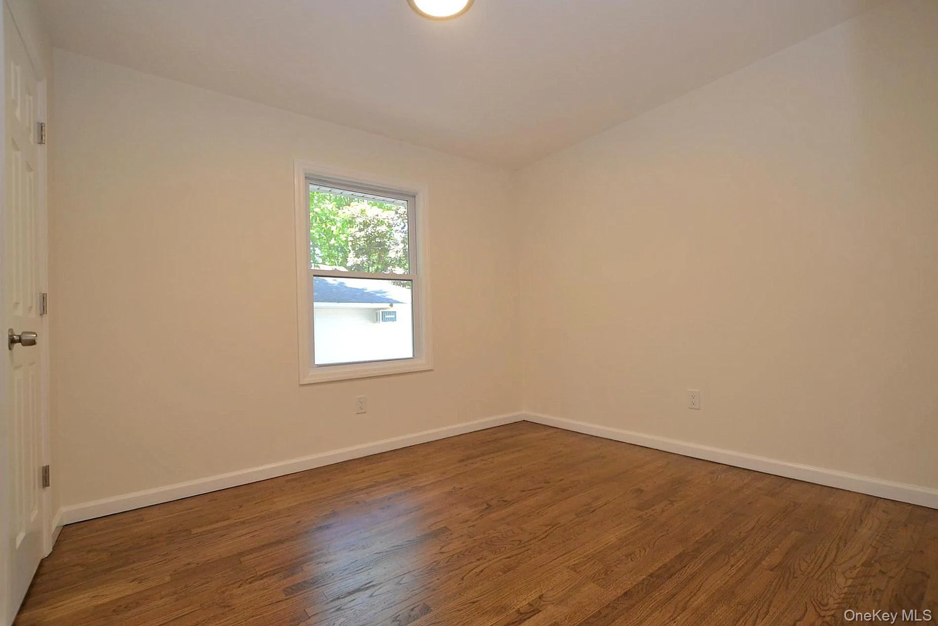 41 Grand Avenue, Brookhaven, NY, 3 Bedrooms Bedrooms, 5 Rooms Rooms,1 BathroomBathrooms,Residential,For Rent,Grand,0,982417 41 Grand Avenue, Brookhaven, NY, 3 Bedrooms Bedrooms, 5 Rooms Rooms,1 BathroomBathrooms,Residential,For Rent,Grand,0,982417