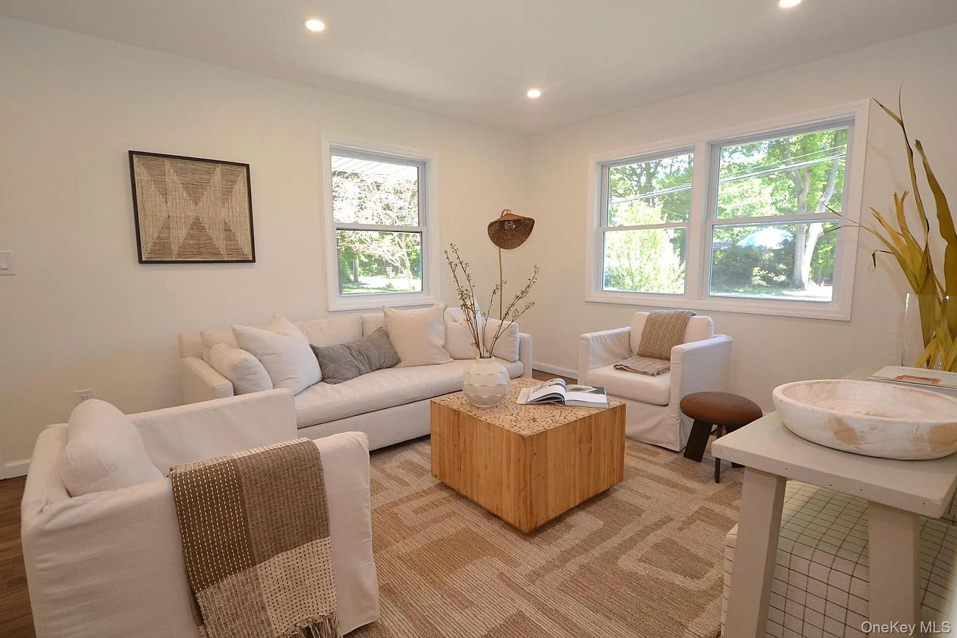 41 Grand Avenue, Brookhaven, NY, 3 Bedrooms Bedrooms, 5 Rooms Rooms,1 BathroomBathrooms,Residential,For Rent,Grand,0,982417 41 Grand Avenue, Brookhaven, NY, 3 Bedrooms Bedrooms, 5 Rooms Rooms,1 BathroomBathrooms,Residential,For Rent,Grand,0,982417