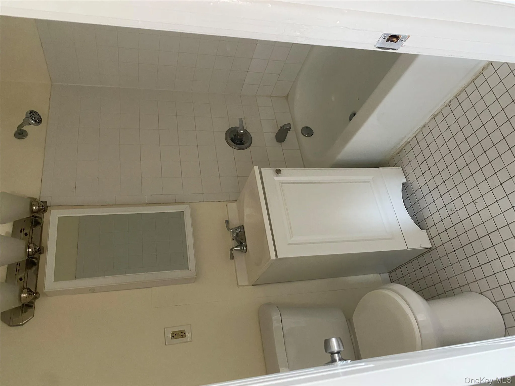 96 River Avenue, Brookhaven, NY, 3 Bedrooms Bedrooms, 8 Rooms Rooms,1 BathroomBathrooms,Residential Lease,For Rent,River,0,982420 96 River Avenue, Brookhaven, NY, 3 Bedrooms Bedrooms, 8 Rooms Rooms,1 BathroomBathrooms,Residential Lease,For Rent,River,0,982420