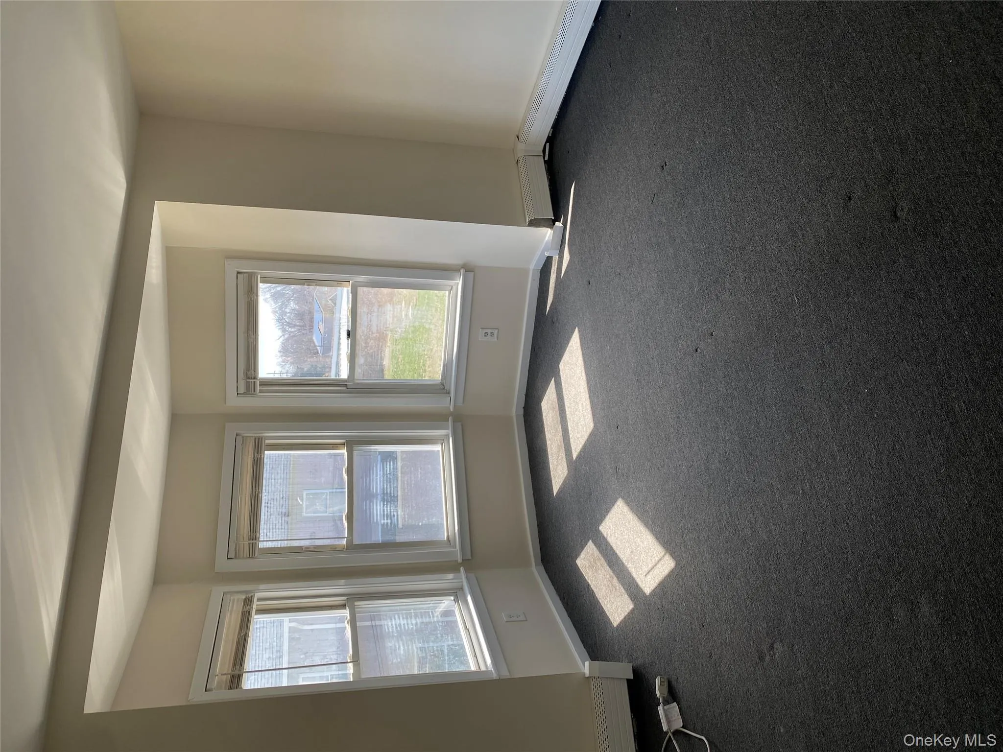 96 River Avenue, Brookhaven, NY, 3 Bedrooms Bedrooms, 8 Rooms Rooms,1 BathroomBathrooms,Residential Lease,For Rent,River,0,982420 96 River Avenue, Brookhaven, NY, 3 Bedrooms Bedrooms, 8 Rooms Rooms,1 BathroomBathrooms,Residential Lease,For Rent,River,0,982420