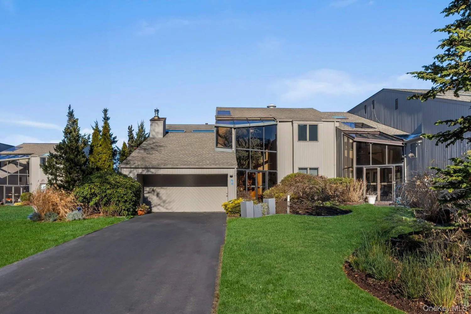 6 Lady Janes Way, Huntington, NY, 4 Bedrooms Bedrooms, 10 Rooms Rooms,5 BathroomsBathrooms,Residential,For Rent,Lady Janes,0,982429 6 Lady Janes Way, Huntington, NY, 4 Bedrooms Bedrooms, 10 Rooms Rooms,5 BathroomsBathrooms,Residential,For Rent,Lady Janes,0,982429