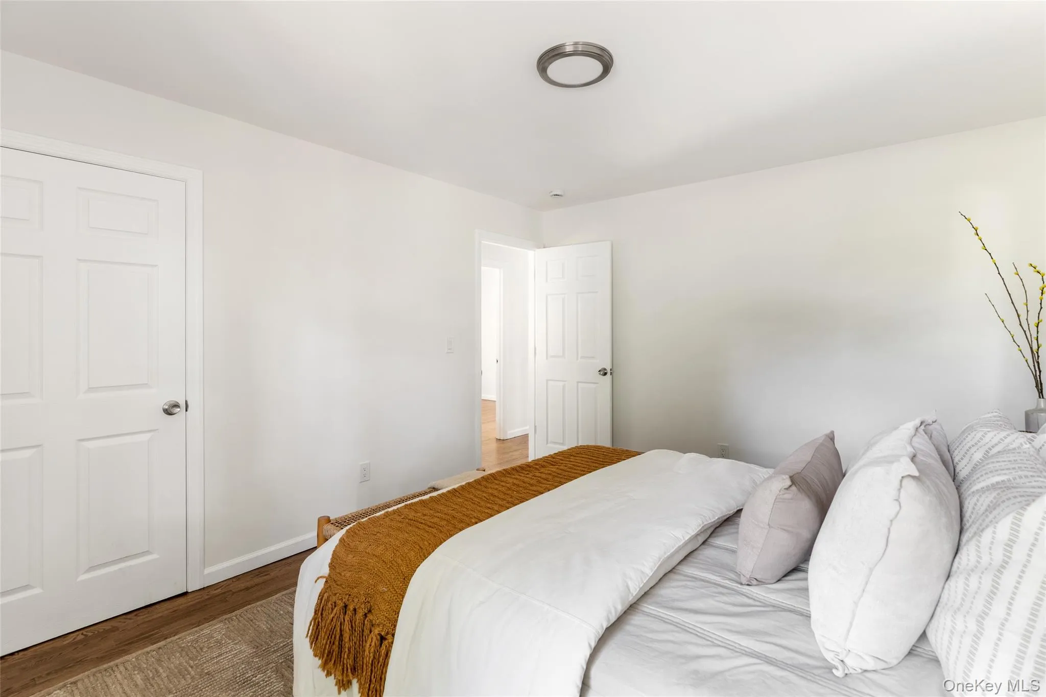 43 Grand Avenue, Brookhaven, NY, 3 Bedrooms Bedrooms, 5 Rooms Rooms,1 BathroomBathrooms,Residential,For Rent,Grand,0,982437 43 Grand Avenue, Brookhaven, NY, 3 Bedrooms Bedrooms, 5 Rooms Rooms,1 BathroomBathrooms,Residential,For Rent,Grand,0,982437