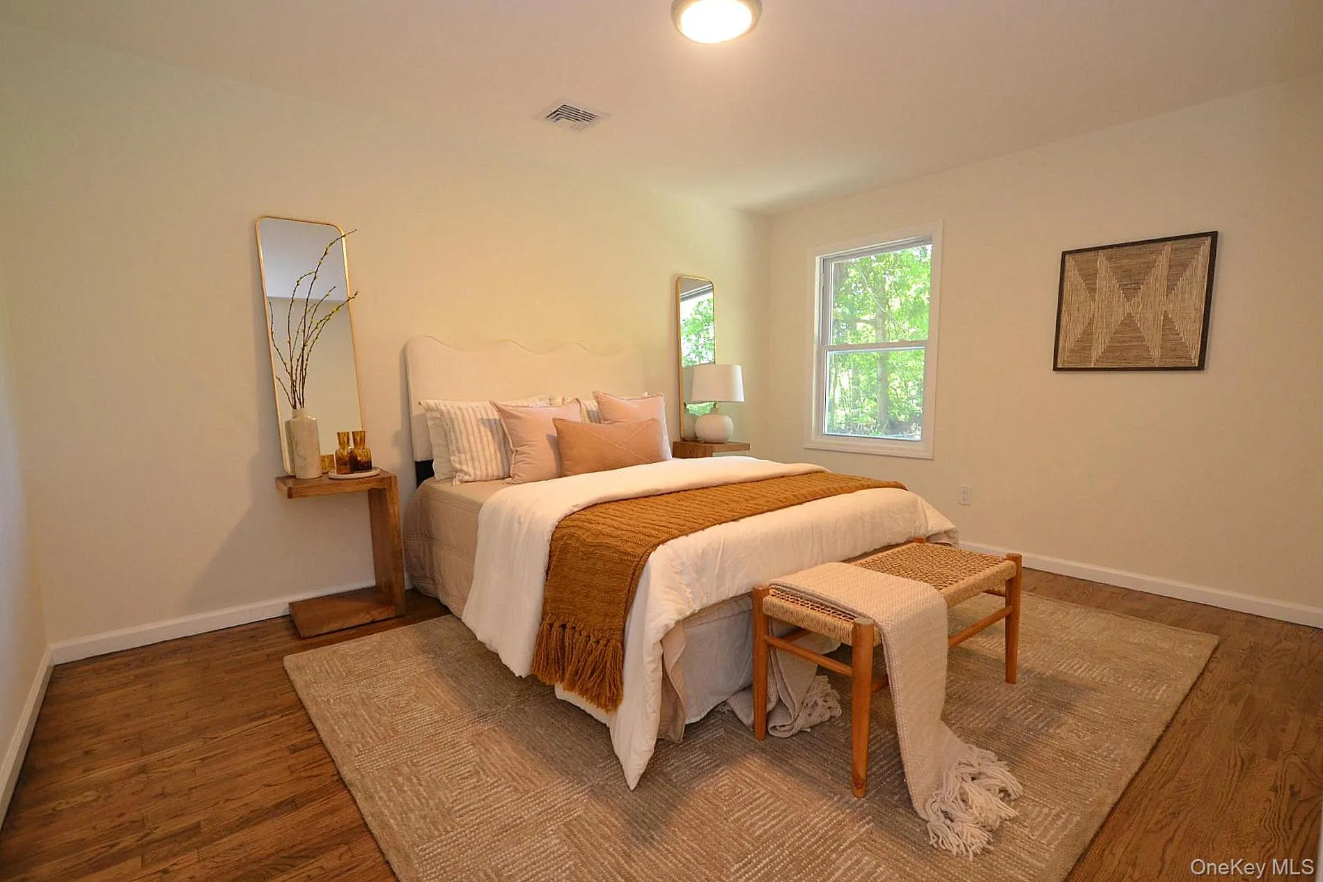 43 Grand Avenue, Brookhaven, NY, 3 Bedrooms Bedrooms, 5 Rooms Rooms,1 BathroomBathrooms,Residential,For Rent,Grand,0,982437 43 Grand Avenue, Brookhaven, NY, 3 Bedrooms Bedrooms, 5 Rooms Rooms,1 BathroomBathrooms,Residential,For Rent,Grand,0,982437