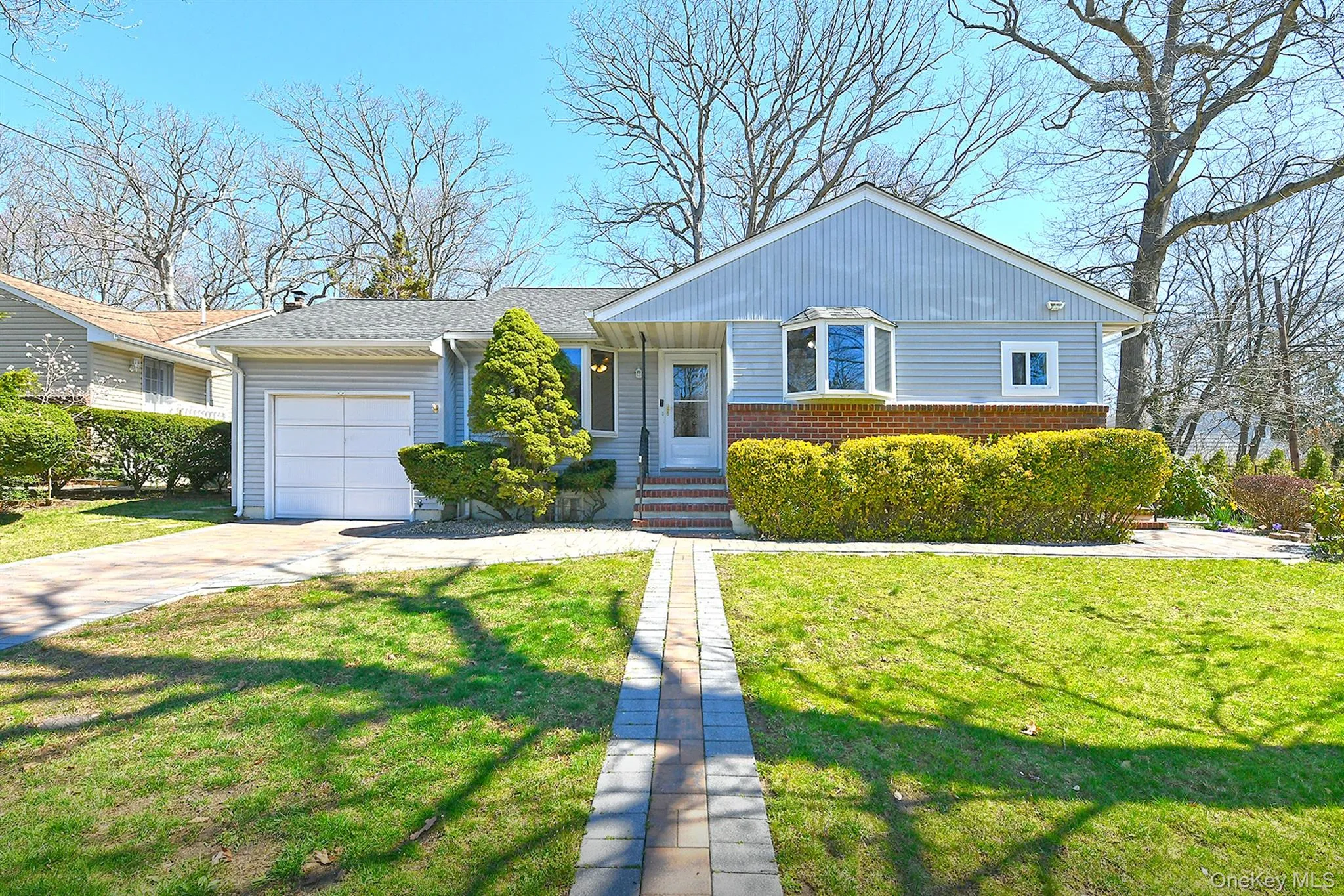 110 Dix Hills Road, Huntington, NY, 3 Bedrooms Bedrooms, 6 Rooms Rooms,2 BathroomsBathrooms,Residential Lease,For Rent,Dix Hills,0,982445 110 Dix Hills Road, Huntington, NY, 3 Bedrooms Bedrooms, 6 Rooms Rooms,2 BathroomsBathrooms,Residential Lease,For Rent,Dix Hills,0,982445
