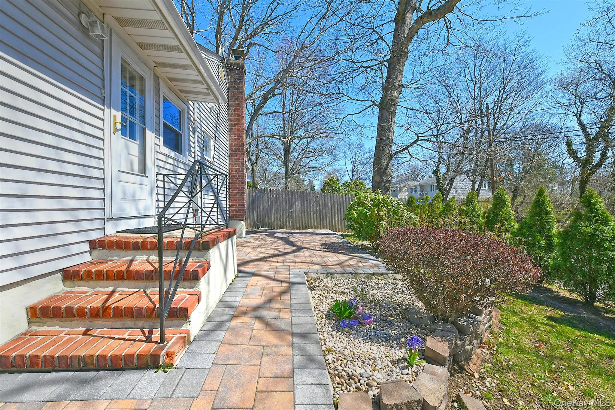 110 Dix Hills Road, Huntington, NY, 3 Bedrooms Bedrooms, 6 Rooms Rooms,2 BathroomsBathrooms,Residential Lease,For Rent,Dix Hills,0,982445 110 Dix Hills Road, Huntington, NY, 3 Bedrooms Bedrooms, 6 Rooms Rooms,2 BathroomsBathrooms,Residential Lease,For Rent,Dix Hills,0,982445