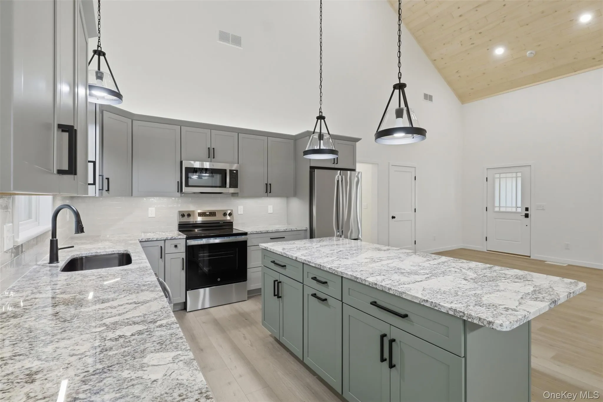 21 Crawford Road, Highland, NY, 3 Bedrooms Bedrooms, 7 Rooms Rooms,2 BathroomsBathrooms,Residential Sale,For Rent,Crawford,0,982448 21 Crawford Road, Highland, NY, 3 Bedrooms Bedrooms, 7 Rooms Rooms,2 BathroomsBathrooms,Residential Sale,For Rent,Crawford,0,982448