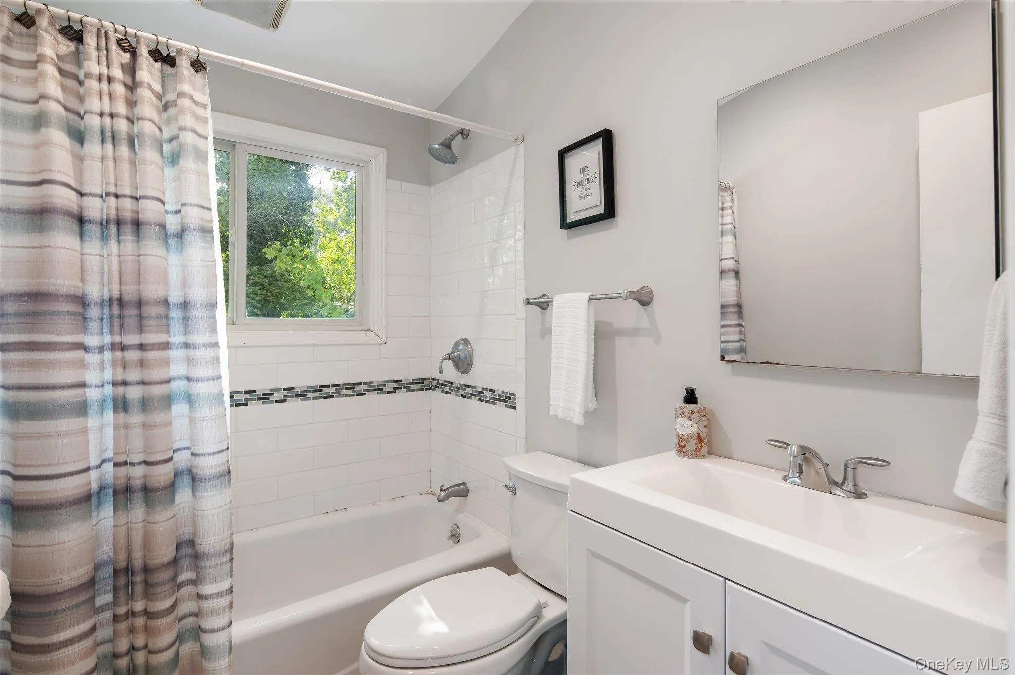 76 Old Tarrytown Road, Greenburgh, NY, 3 Bedrooms Bedrooms, 8 Rooms Rooms,2 BathroomsBathrooms,Residential,For Rent,Old Tarrytown,0,982457 76 Old Tarrytown Road, Greenburgh, NY, 3 Bedrooms Bedrooms, 8 Rooms Rooms,2 BathroomsBathrooms,Residential,For Rent,Old Tarrytown,0,982457