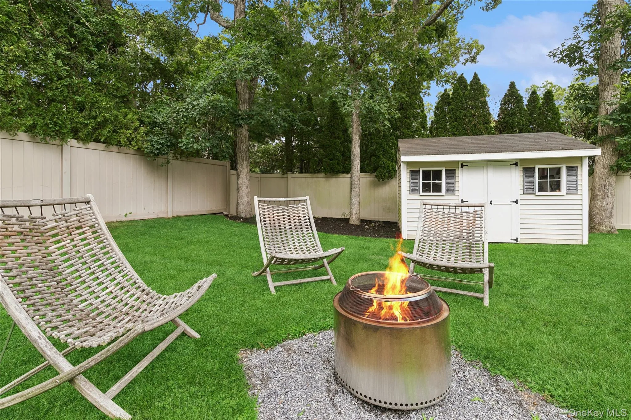 3 Harbor Road, Southampton, NY, 5 Bedrooms Bedrooms, 8 Rooms Rooms,2 BathroomsBathrooms,Residential Lease,For Rent,Harbor,0,982466 3 Harbor Road, Southampton, NY, 5 Bedrooms Bedrooms, 8 Rooms Rooms,2 BathroomsBathrooms,Residential Lease,For Rent,Harbor,0,982466