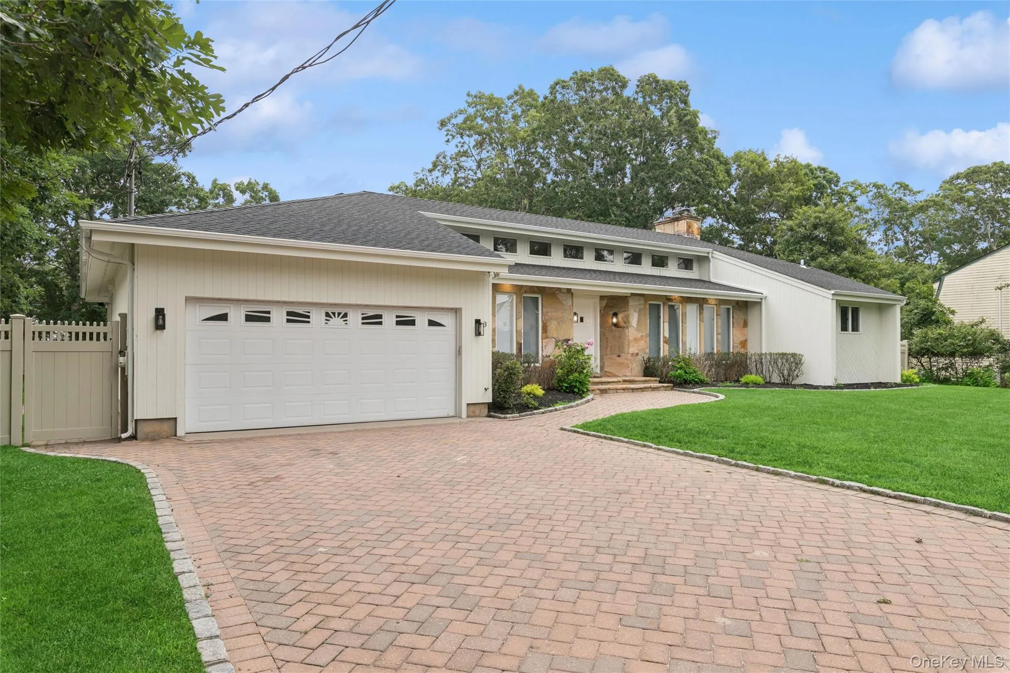 3 Harbor Road, Southampton, NY, 5 Bedrooms Bedrooms, 8 Rooms Rooms,2 BathroomsBathrooms,Residential Lease,For Rent,Harbor,0,982466 3 Harbor Road, Southampton, NY, 5 Bedrooms Bedrooms, 8 Rooms Rooms,2 BathroomsBathrooms,Residential Lease,For Rent,Harbor,0,982466