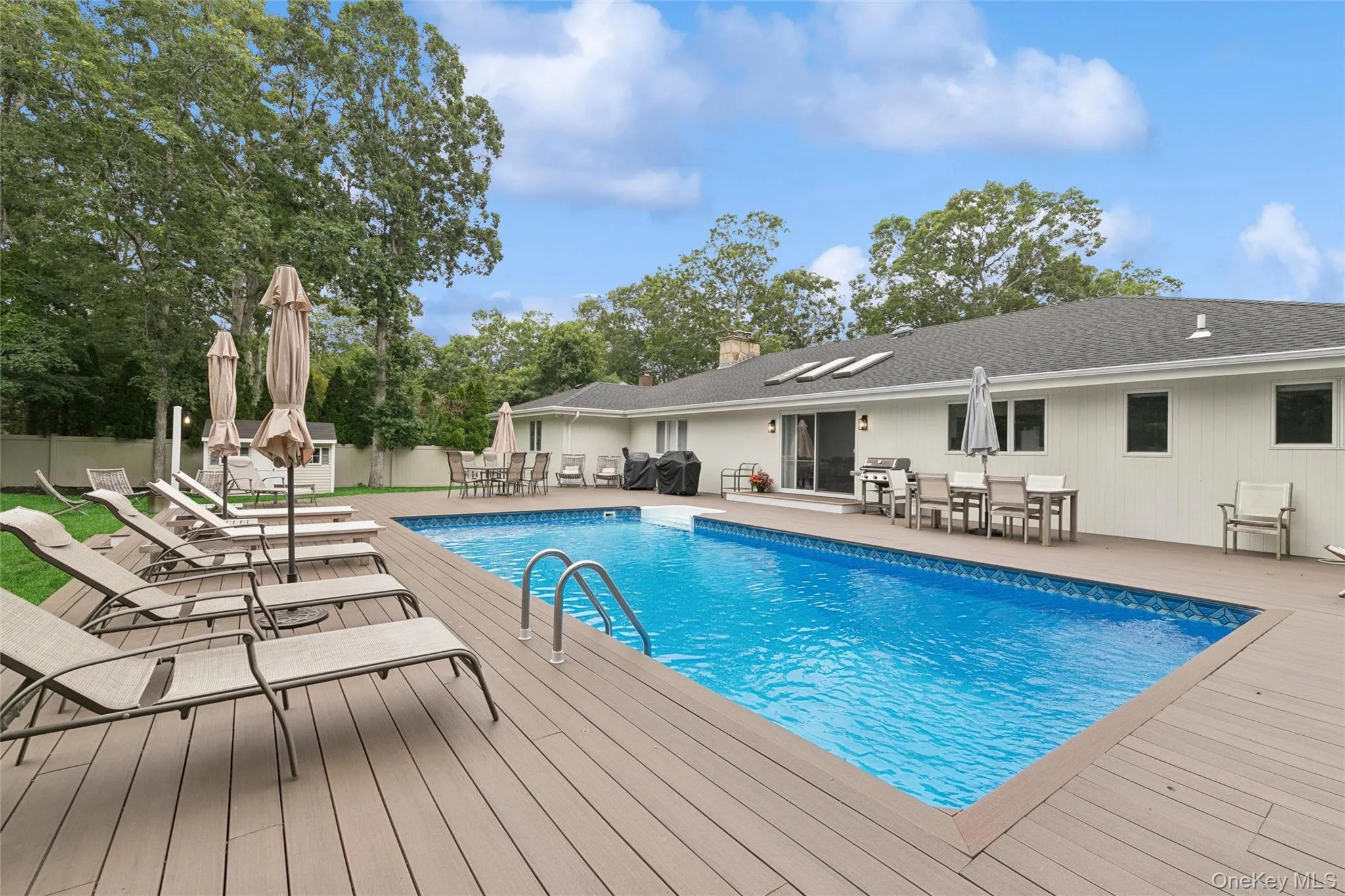 3 Harbor Road, Southampton, NY, 5 Bedrooms Bedrooms, 8 Rooms Rooms,2 BathroomsBathrooms,Residential Lease,For Rent,Harbor,0,982466 3 Harbor Road, Southampton, NY, 5 Bedrooms Bedrooms, 8 Rooms Rooms,2 BathroomsBathrooms,Residential Lease,For Rent,Harbor,0,982466