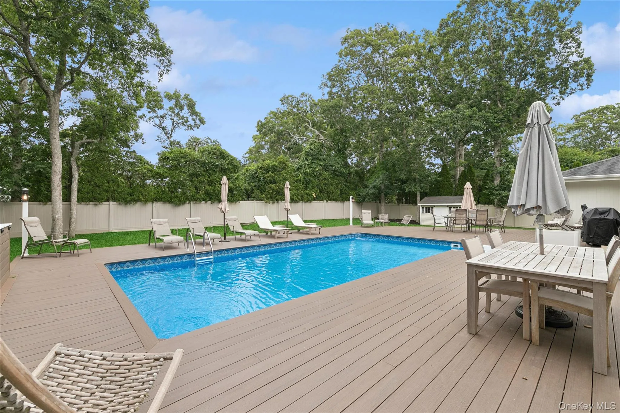 3 Harbor Road, Southampton, NY, 5 Bedrooms Bedrooms, 8 Rooms Rooms,2 BathroomsBathrooms,Residential Lease,For Rent,Harbor,0,982466 3 Harbor Road, Southampton, NY, 5 Bedrooms Bedrooms, 8 Rooms Rooms,2 BathroomsBathrooms,Residential Lease,For Rent,Harbor,0,982466