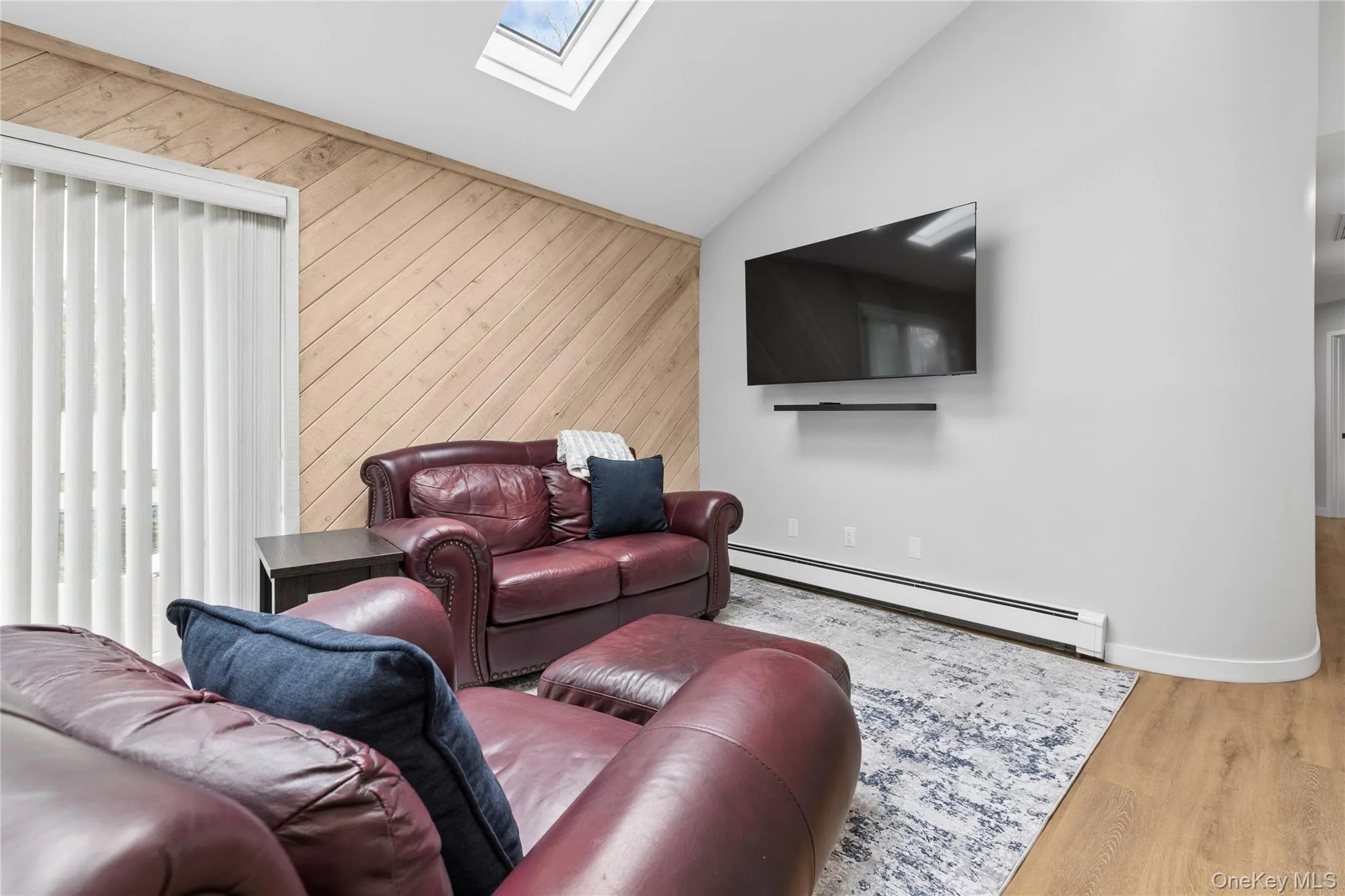 3 Harbor Road, Southampton, NY, 5 Bedrooms Bedrooms, 8 Rooms Rooms,2 BathroomsBathrooms,Residential Lease,For Rent,Harbor,0,982466 3 Harbor Road, Southampton, NY, 5 Bedrooms Bedrooms, 8 Rooms Rooms,2 BathroomsBathrooms,Residential Lease,For Rent,Harbor,0,982466