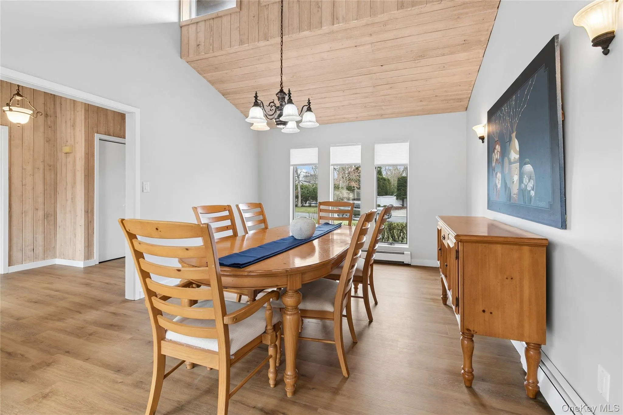 3 Harbor Road, Southampton, NY, 5 Bedrooms Bedrooms, 8 Rooms Rooms,2 BathroomsBathrooms,Residential Lease,For Rent,Harbor,0,982466 3 Harbor Road, Southampton, NY, 5 Bedrooms Bedrooms, 8 Rooms Rooms,2 BathroomsBathrooms,Residential Lease,For Rent,Harbor,0,982466