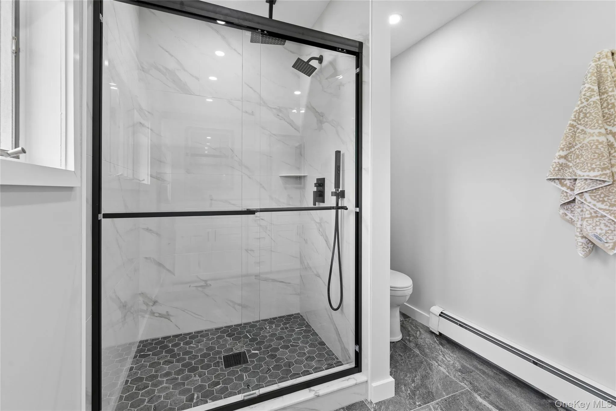 3 Harbor Road, Southampton, NY, 5 Bedrooms Bedrooms, 8 Rooms Rooms,2 BathroomsBathrooms,Residential Lease,For Rent,Harbor,0,982466 3 Harbor Road, Southampton, NY, 5 Bedrooms Bedrooms, 8 Rooms Rooms,2 BathroomsBathrooms,Residential Lease,For Rent,Harbor,0,982466