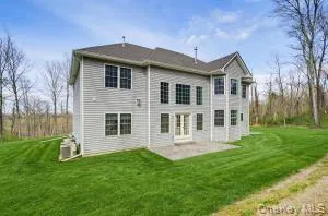 1575 Route 17A, Warwick (town), NY, 5 Bedrooms Bedrooms, 10 Rooms Rooms,3 BathroomsBathrooms,Residential,For Rent,Route 17A,0,982474 1575 Route 17A, Warwick (town), NY, 5 Bedrooms Bedrooms, 10 Rooms Rooms,3 BathroomsBathrooms,Residential,For Rent,Route 17A,0,982474