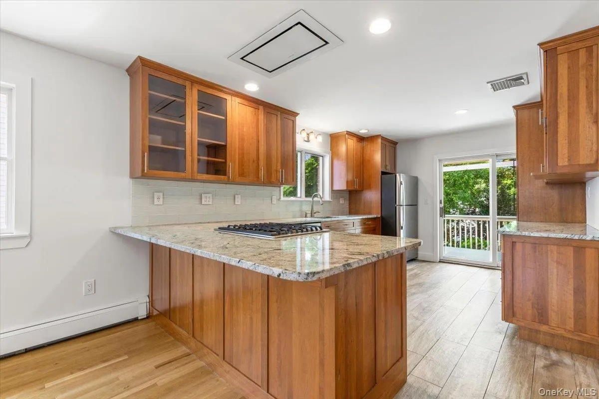 1 Bronxville Lane, Yonkers, NY, 8 Bedrooms Bedrooms, 11 Rooms Rooms,4 BathroomsBathrooms,Residential,For Rent,Bronxville,0,982496 1 Bronxville Lane, Yonkers, NY, 8 Bedrooms Bedrooms, 11 Rooms Rooms,4 BathroomsBathrooms,Residential,For Rent,Bronxville,0,982496